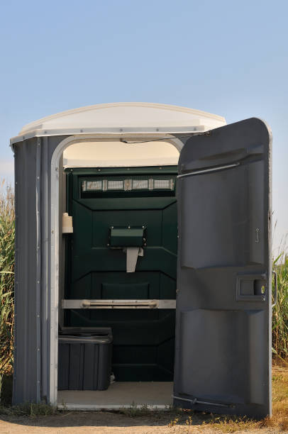 Best Construction site porta potty rental  in Delavan Lake, WI